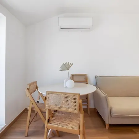 2br Terrace With Tagus View - Air-conditioned | By Airnest Lägenhet *