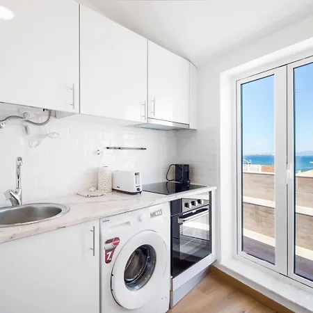 2br Terrace With Tagus View - Air-conditioned | By Airnest * Lisboa
