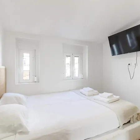 2br Terrace With Tagus View - Air-conditioned | By Airnest Lisboa