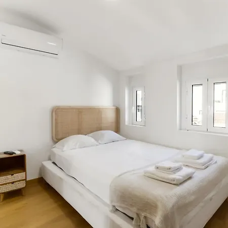2br Terrace With Tagus View - Air-conditioned | By Airnest شقة Lisboa