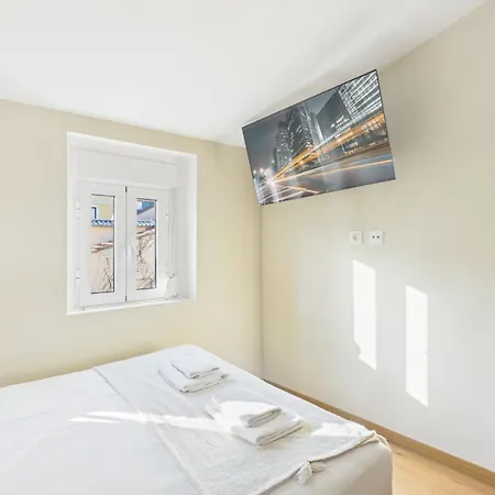 2br Terrace With Tagus View - Air-conditioned | By Airnest Lisboa