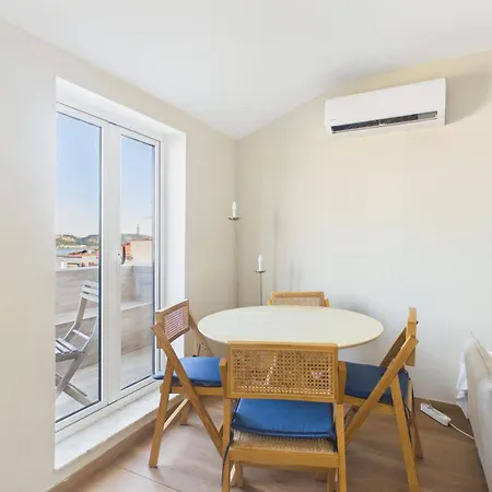 2br Terrace With Tagus View - Air-conditioned | By Airnest *