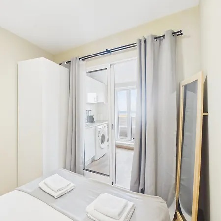 شقة 2br Terrace With Tagus View - Air-conditioned | By Airnest *