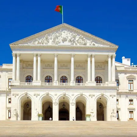 2br Terrace With Tagus View - Air-conditioned | By Airnest Apartment Lisbon