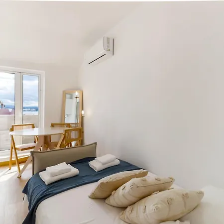 2br Terrace With Tagus View - Air-conditioned | By Airnest *